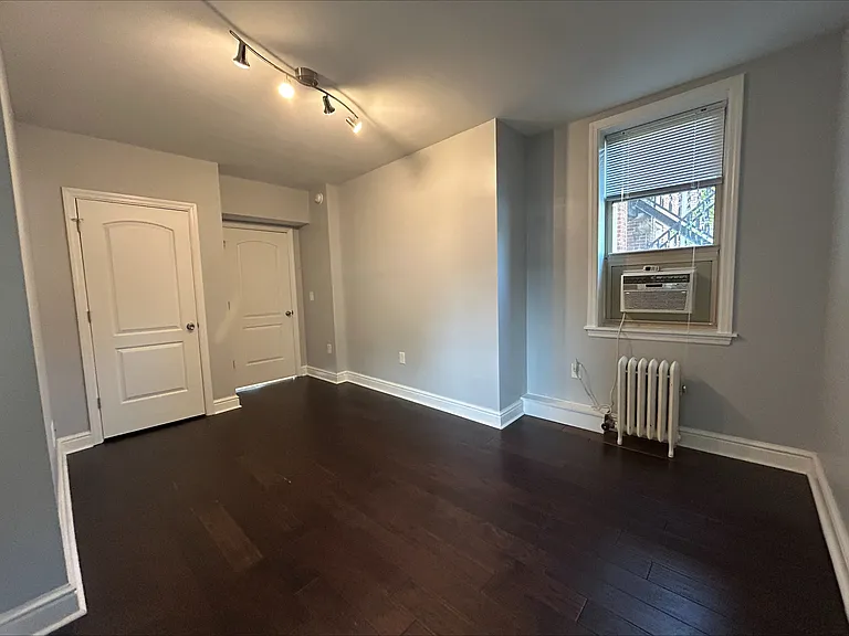 5727 Elwood #D2