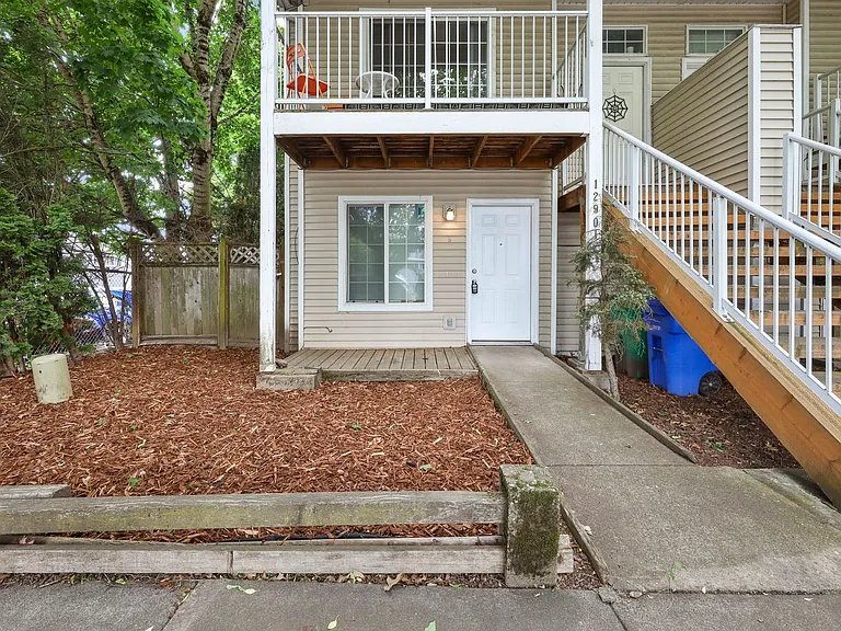 12901 NE Prescott Dr #B — Photo 20
