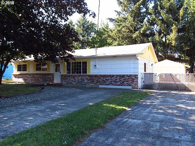 1st image of 10104 NE 75th St