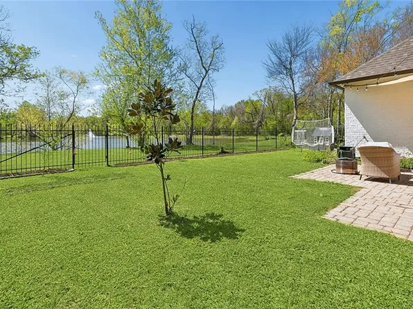 335 S Club Ave, Saint Gabriel, LA 70776