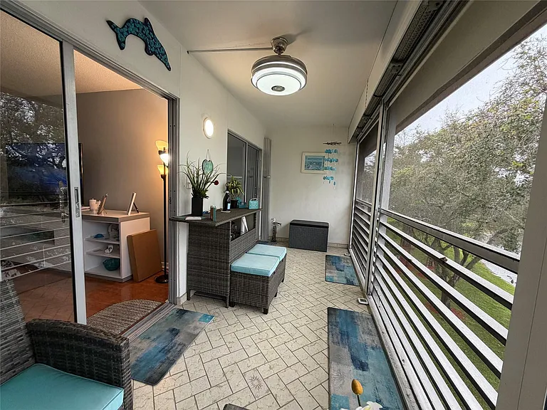 2304 Lucaya Ln #L4 — Photo 14