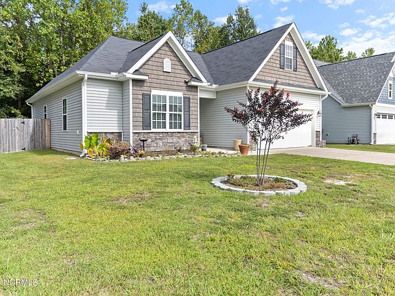 3rd image of 8518 Lanvale Forest Drive
