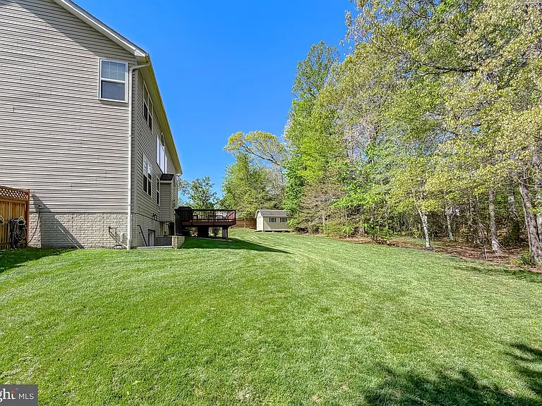 23017 Holloway Ct — Photo 64