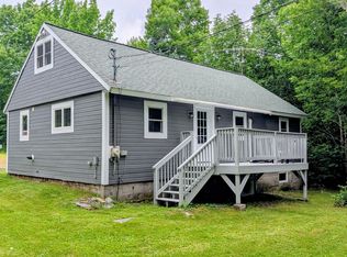 87 West Road, Abbot, ME 04406