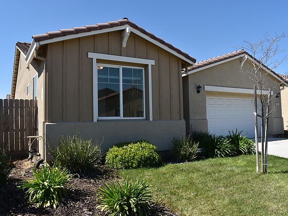 3rd image of 4457 Jennifer Way