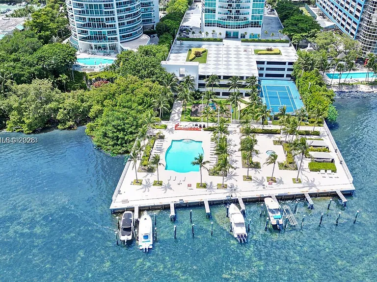 2101 Brickell Ave #2402 — Photo 6