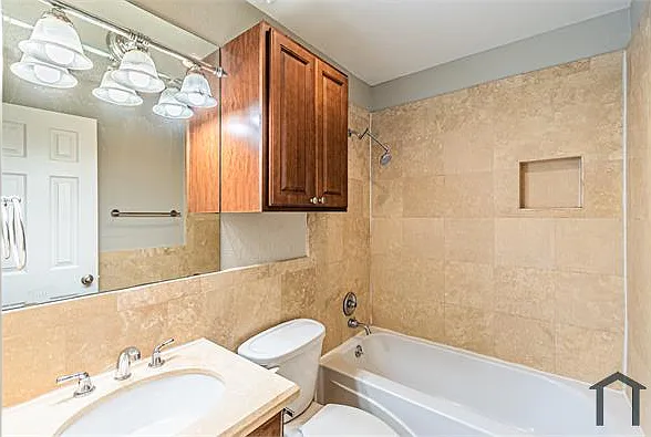 7770 Meadow Rd #202 — Photo 10
