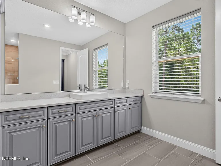 22 Azura Point — Photo 28