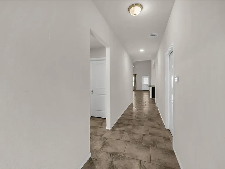 23723 Giardini Dr — Photo 6