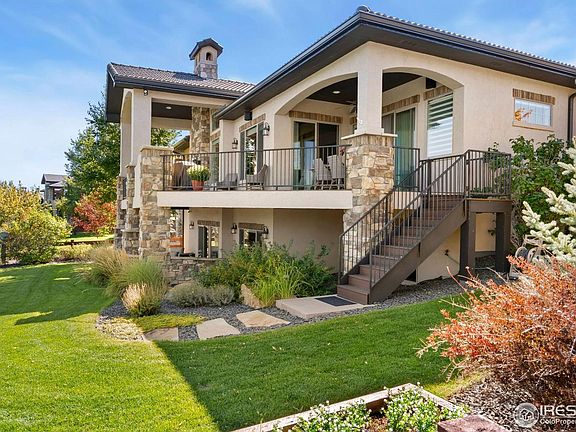3rd image of 3828 Valley Crest Dr