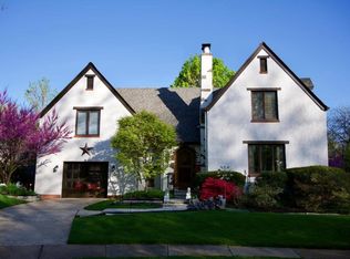 421 Alta Dena Ct, Saint Louis, MO 63130