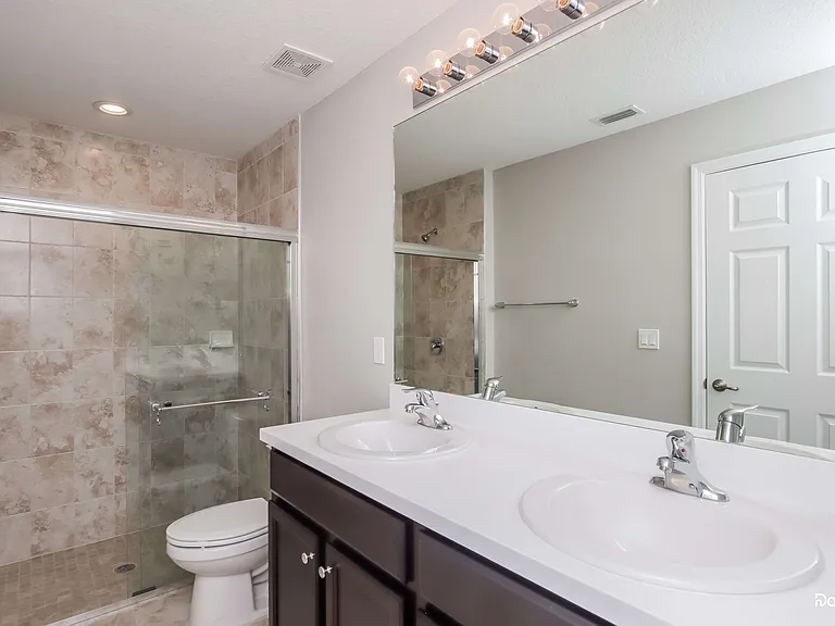 2601 Tennyson Ave SE — Photo 8