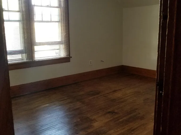 119 Mohawk St — Photo 6