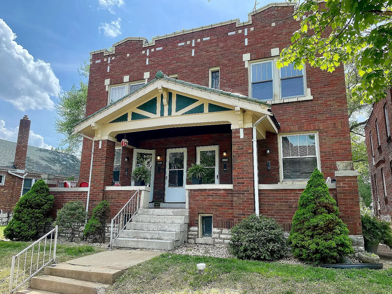 1 bed, 988 sqft, $1,095 — Photo 1