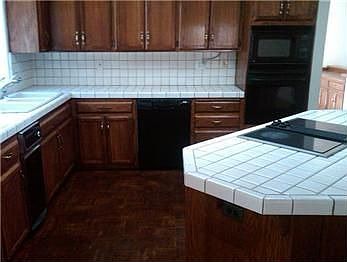 2nd image of 1810 Ravine Ct