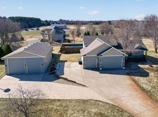 4330 203rd Ln NW, Oak Grove, MN 55303
