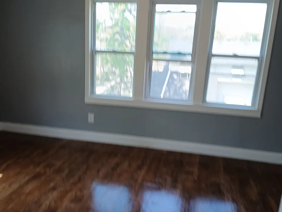 1231 Auburn Ct