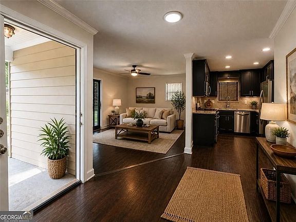 3rd image of 1149 Isa Dr SE