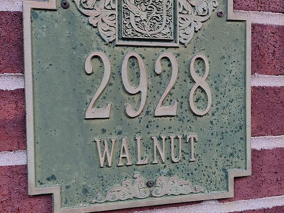2nd image of 2928 Walnut St