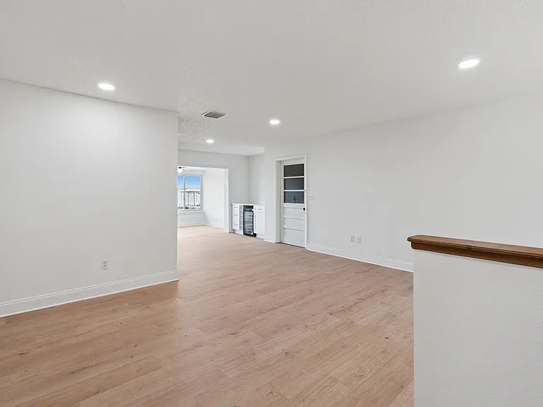 6346 Bennett Ct — Photo 5