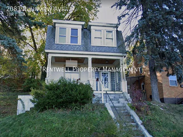 2083 Plainview Ave — Photo 1