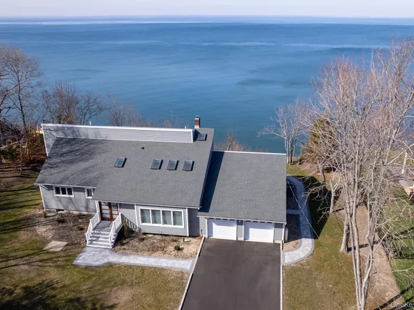 43 Waterview Drive, Sound Beach, NY 11789