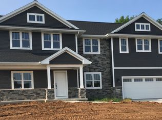 2709 Moose Creek Trl, Green Bay, WI 54313