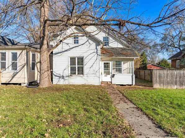 2408 N Ellis St, Peoria, IL 61604