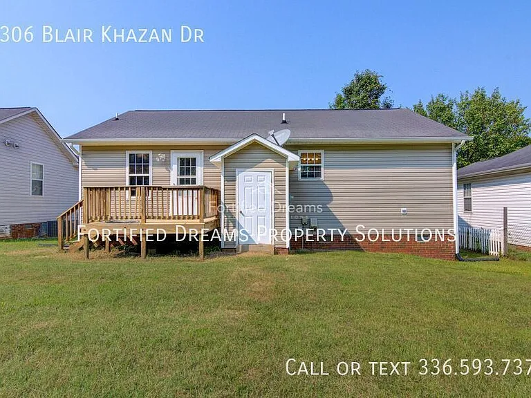 2306 Blair Khazan Dr — Photo 24