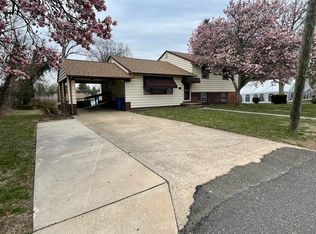 313 Hamilton Rd, Glassboro, NJ 08028