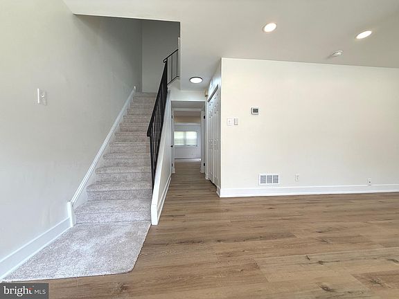 4th image of 1307 Chelmsford Cir #1307