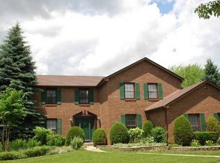 6068 Mill Bridge Ln, Lisle, IL