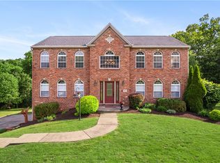 1017 High Meadows Dr, Gibsonia, PA 15044