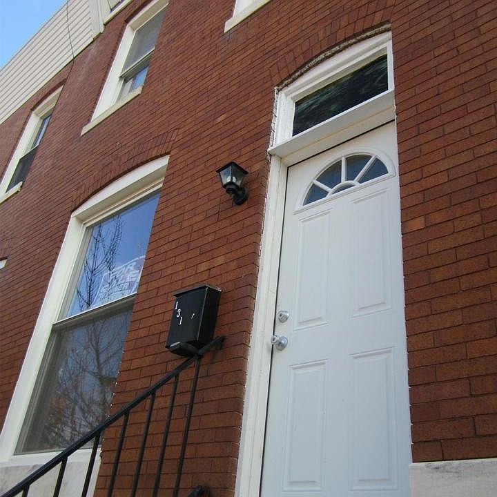 Exterior (Front)
