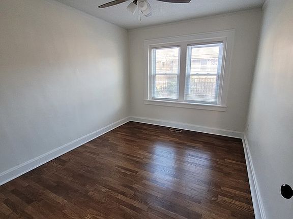 2nd image of 4327 Mercier St #1