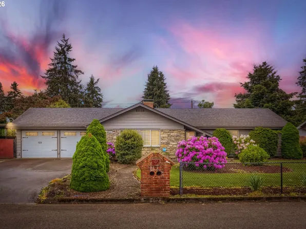 307 NE 110th St, Vancouver, WA 98685
