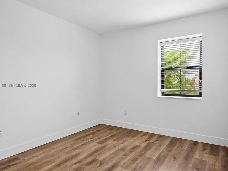 23271 SW 118th Ave — Photo 10