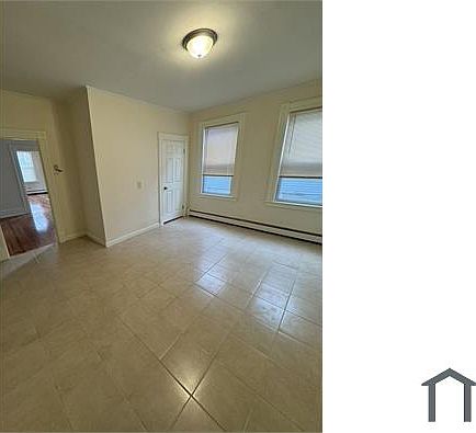 4th image of 46 Kirtland St Floor 2