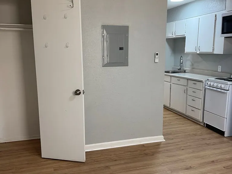 Living Better Apartments — Photo 10
