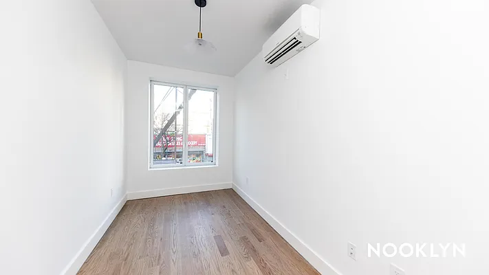 Rented by Nooklyn NYC LLC | media 10