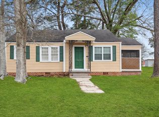 422 S 12th Ave, Hattiesburg, MS 39401