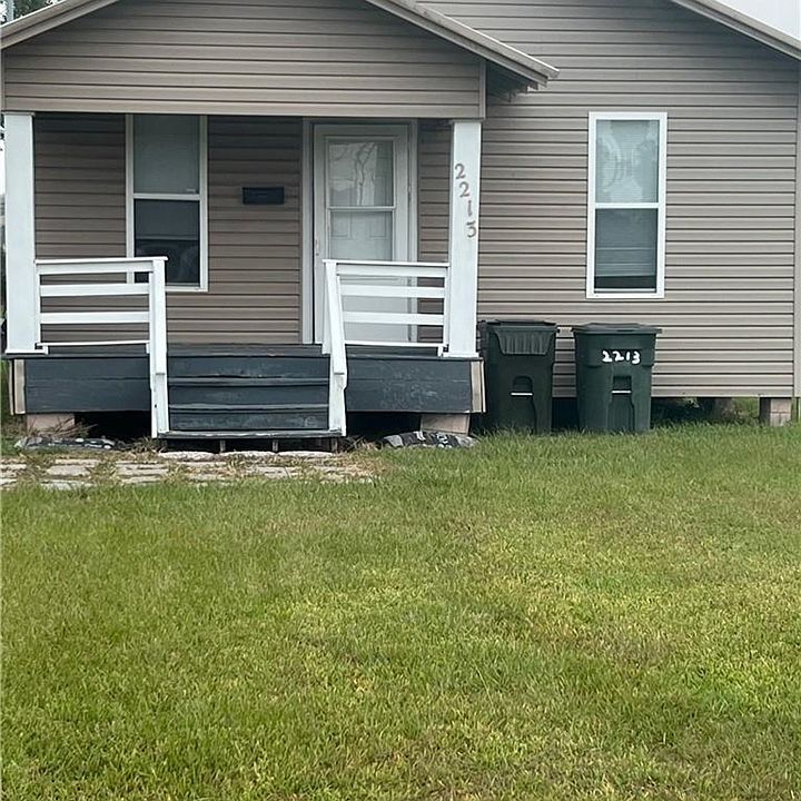 1st image of 2213 11th St
