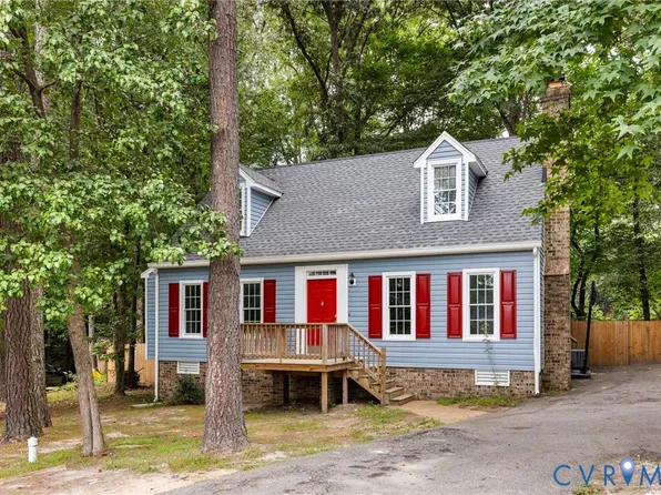 2001 Castle Glen Cir, North Chesterfield, VA 23236