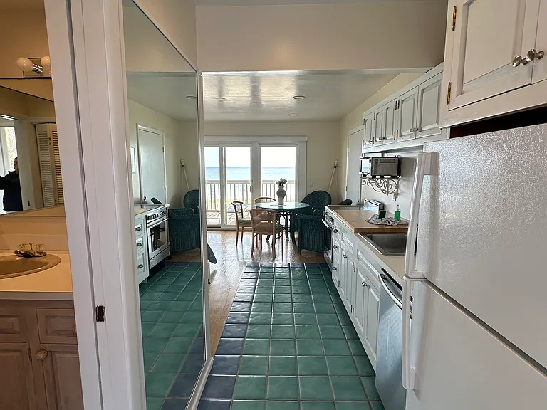 170 Old Montauk Hwy — Photo 5