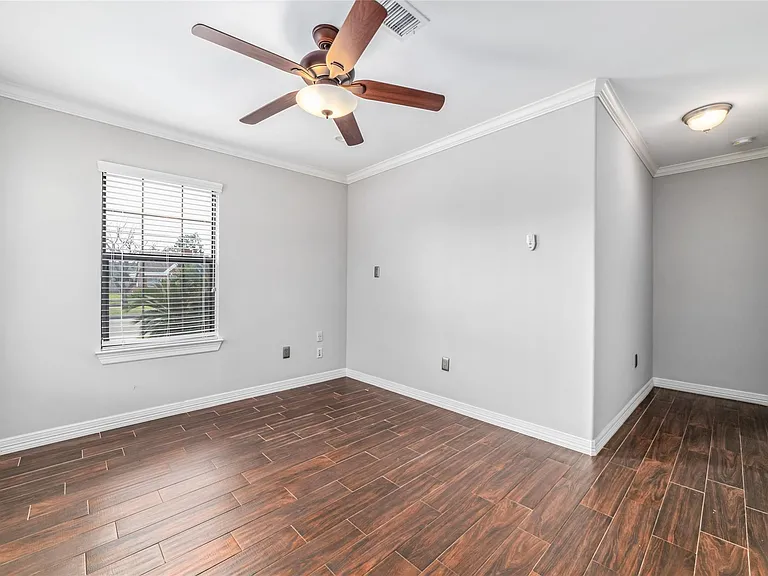 5012 Irvington Blvd — Photo 9