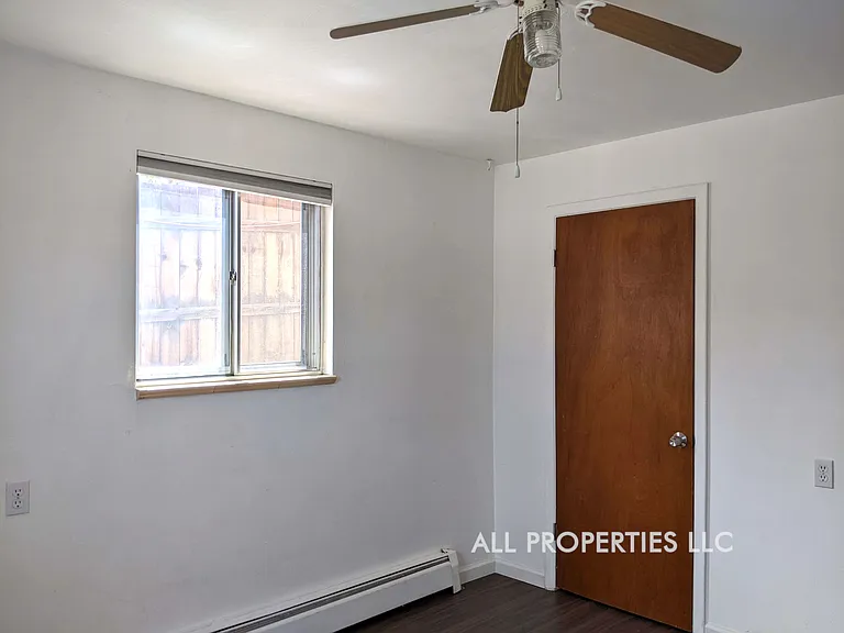 919 3rd St #2 — Photo 21