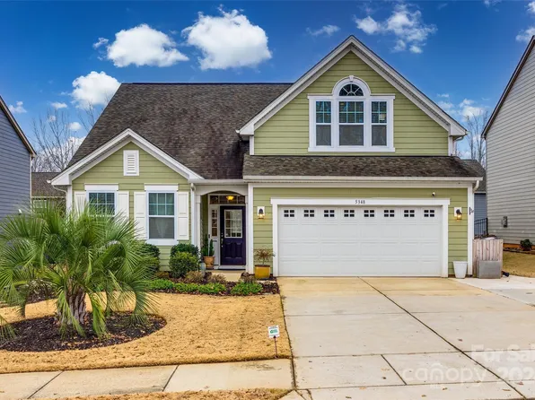 5348 Baker Ln, Clover, SC 29710