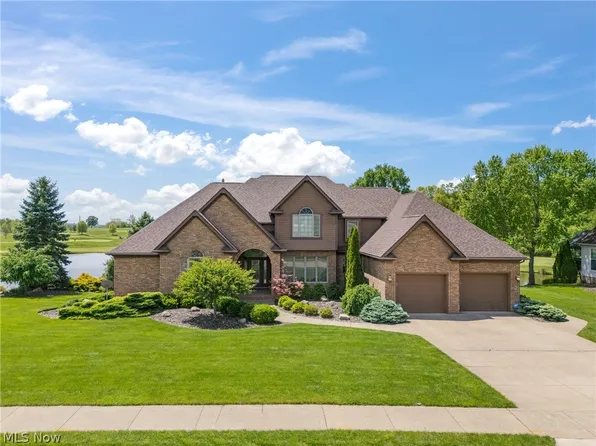 2595 Augusta Dr SE, Massillon, OH 44646