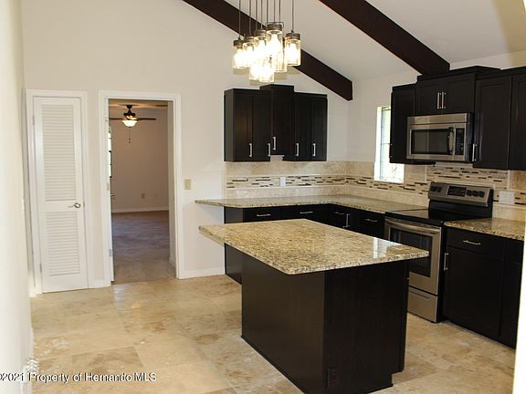 5th image of 19 N Archwood Dr