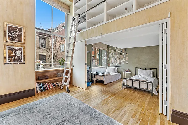 Rented by Equity Standard Real Estate | media 15